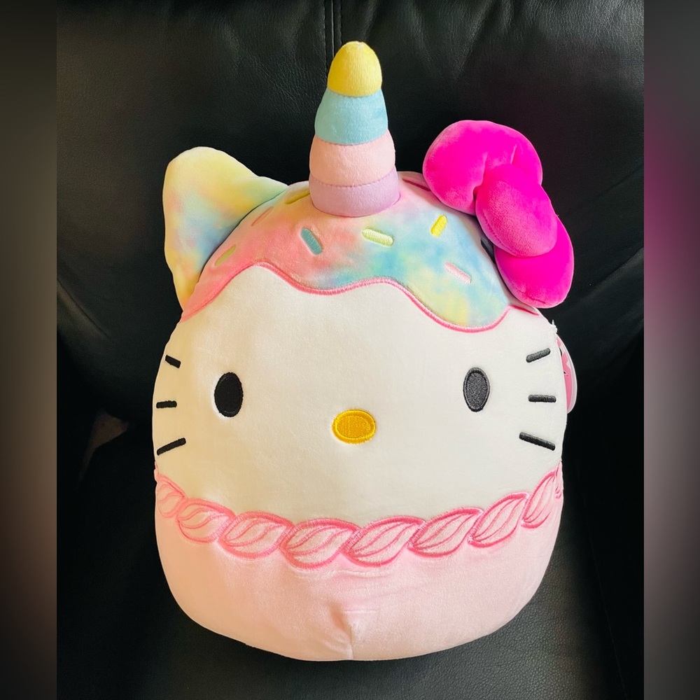 Hello Kitty Cupcake Squishmallow 12”